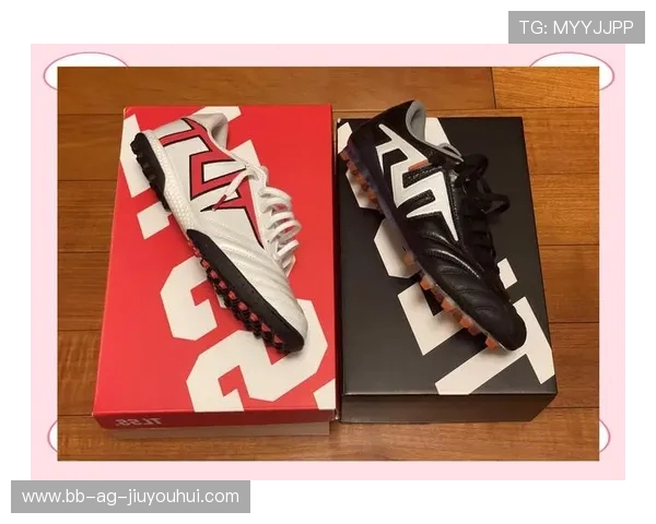 天朗加长足球袜套舒适透气支撑稳固助力球场畅快奔跑表现提升 天朗加长足球袜套舒适透气支撑稳固助力球场畅快奔跑表现提升